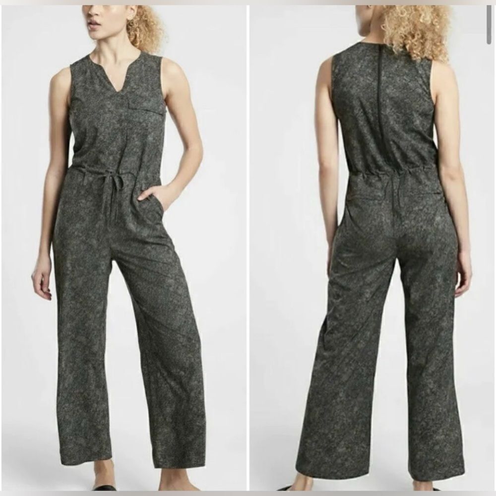 Athleta Rush Topanga Jumpsuit Viper Snakeskin Print Sleeveless Athleisure sz XS